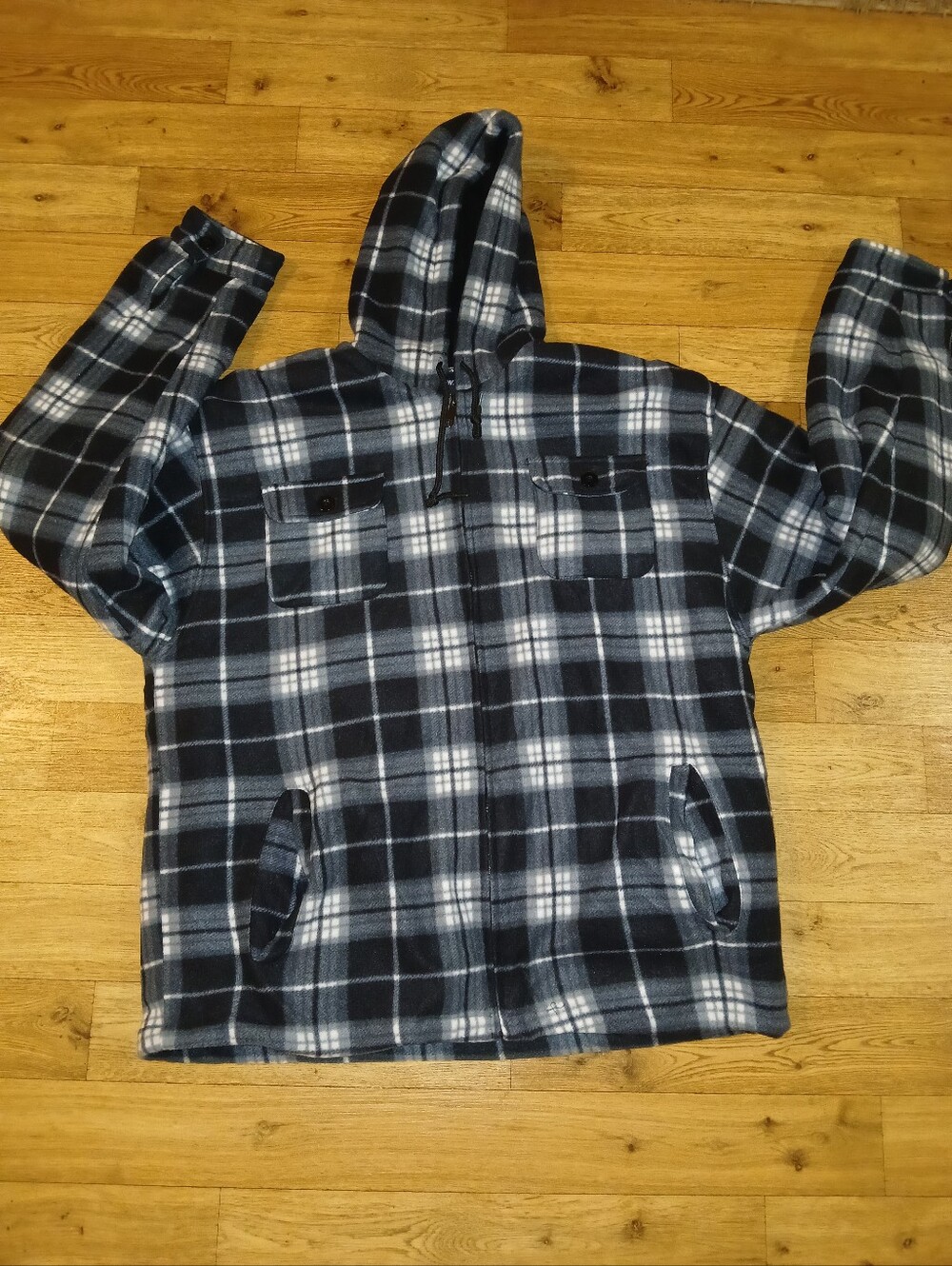 5x Plaid Hooded Fleece Jacket - Black & Gray